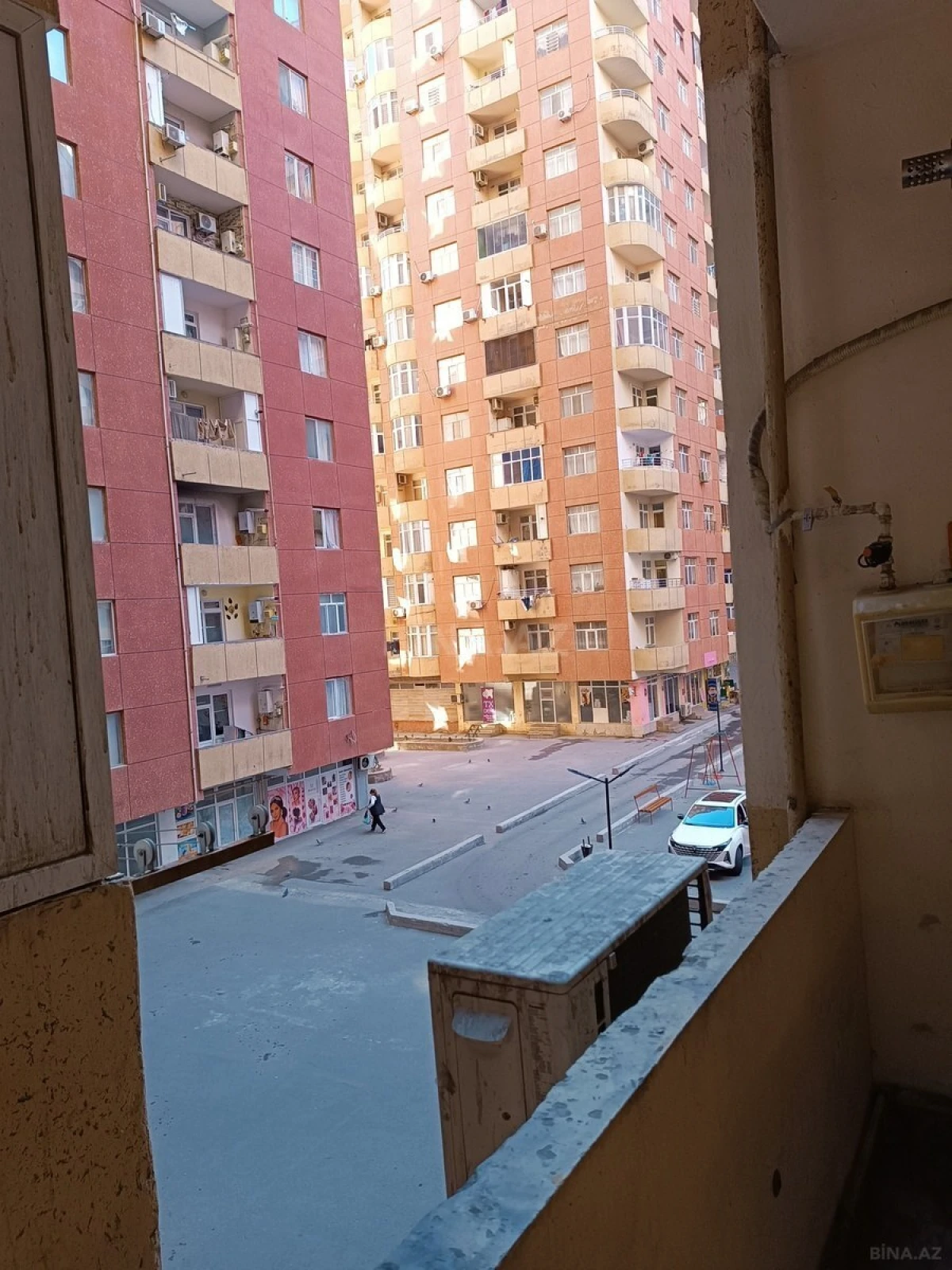 Kirayə verilir 2 otaqlı mənzil 78 m²
