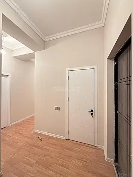 Satılır 4 otaqlı mənzil 130 m²