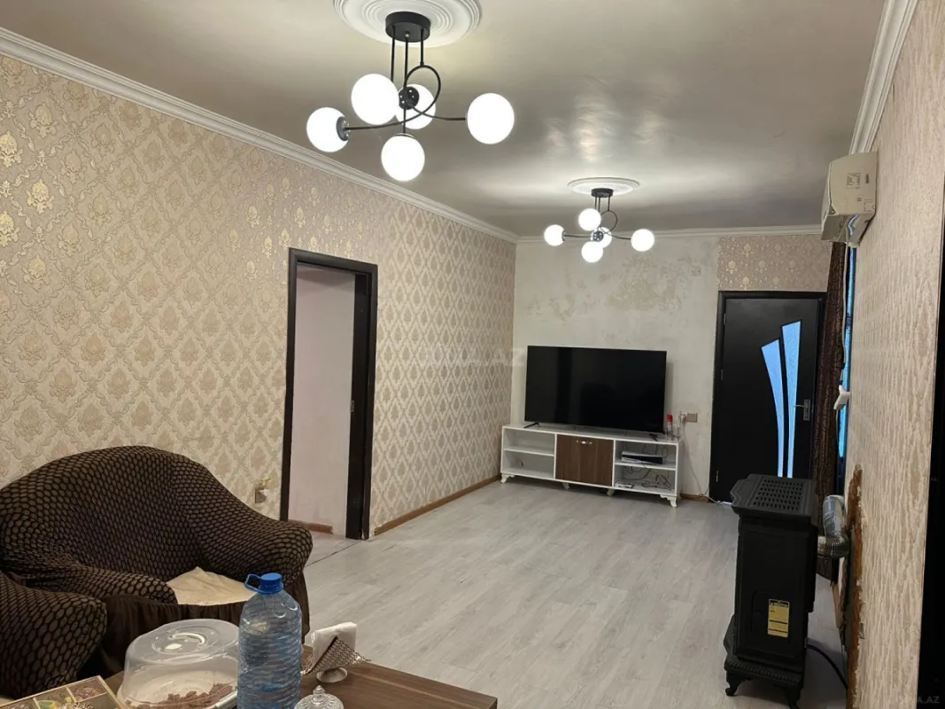 Satılır 4 otaqlı həyət evi 140 m²