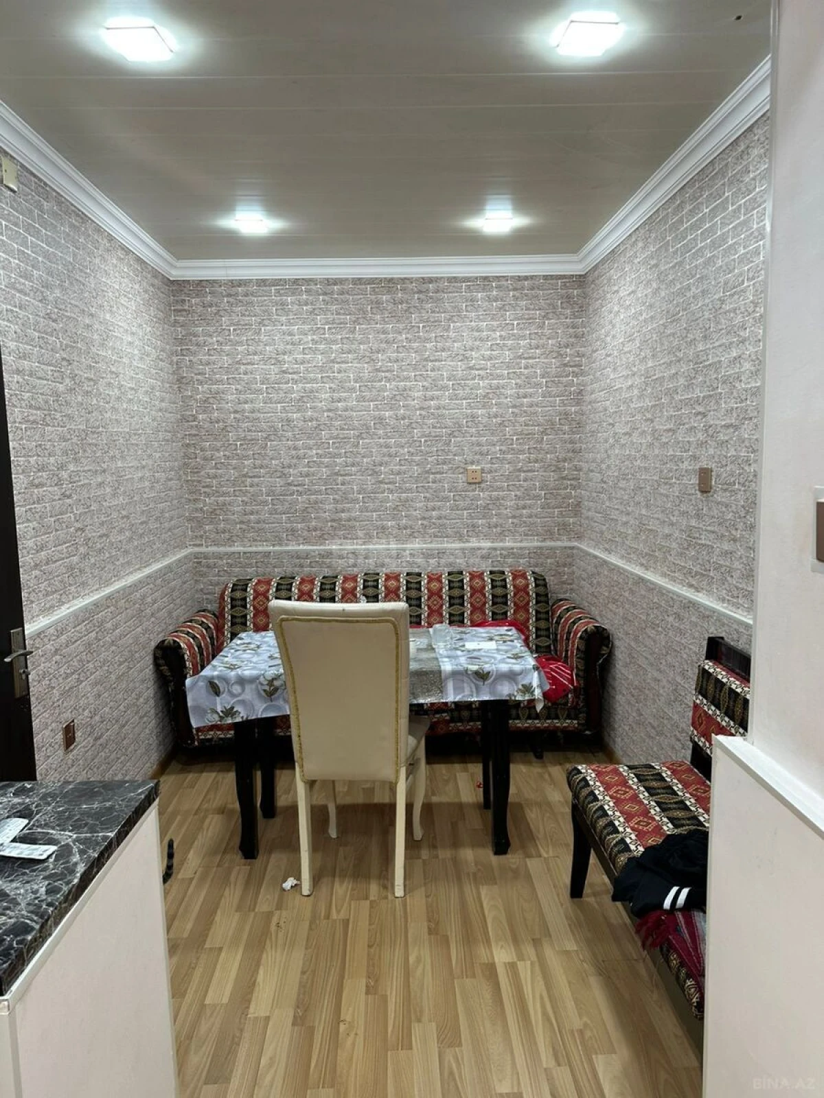 Satılır 4 otaqlı həyət evi 140 m²