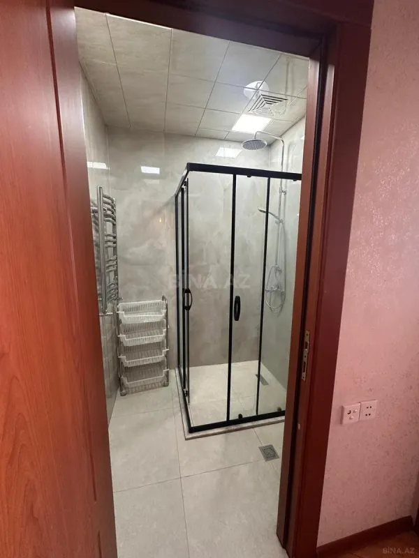 Kirayə verilir 2 otaqlı mənzil 80 m²