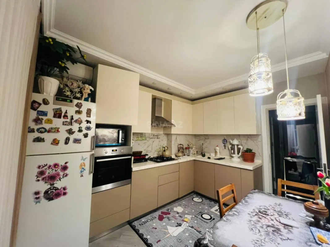 Satılır 3 otaqlı mənzil 100 m²