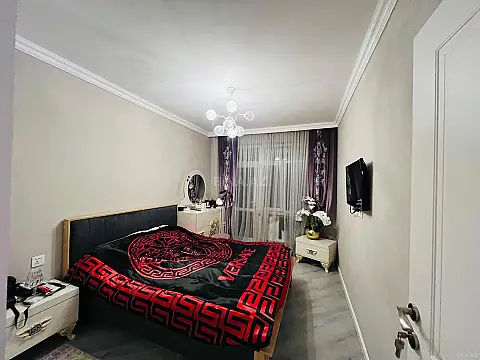 Satılır 3 otaqlı mənzil 100 m²