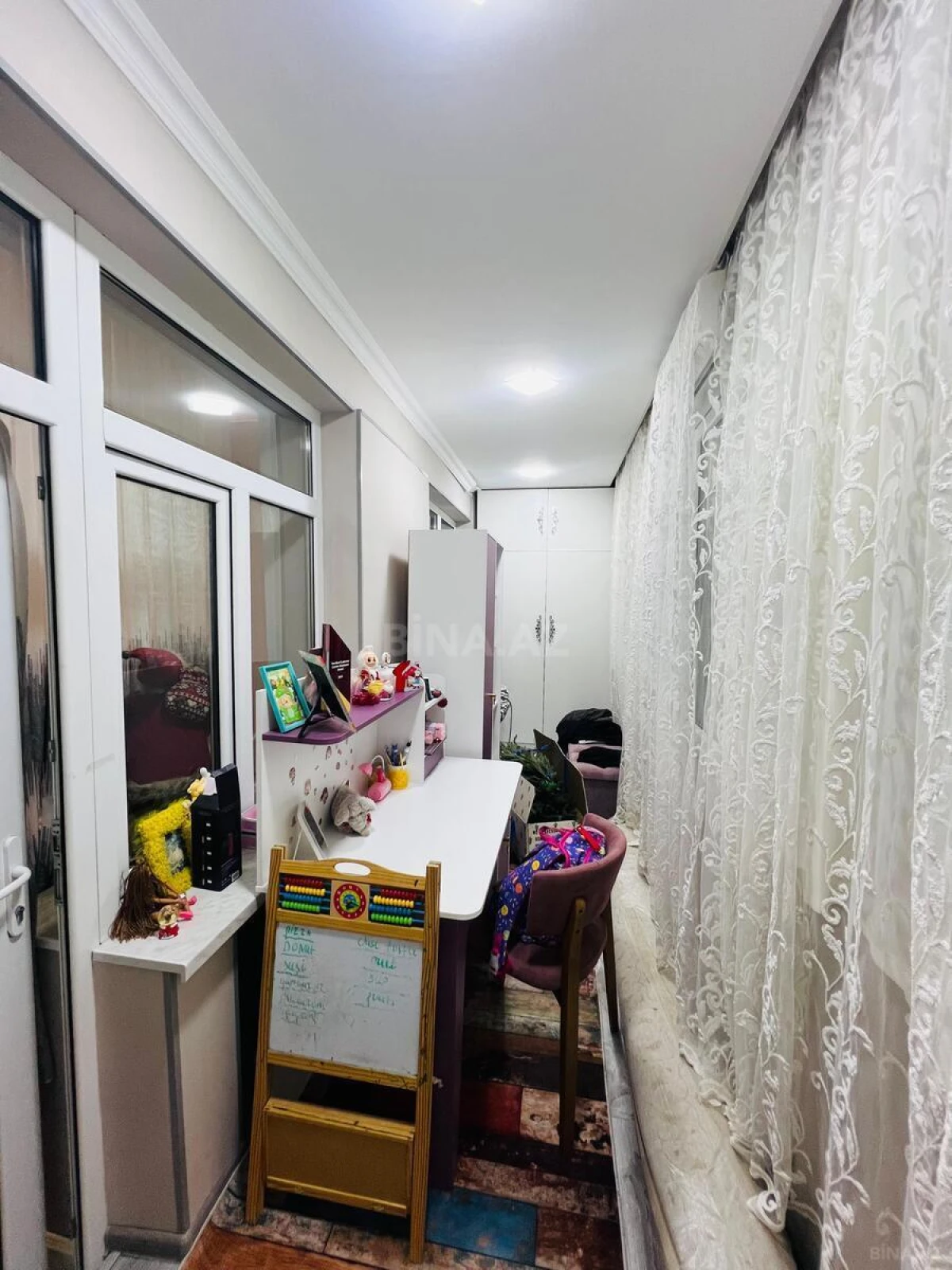 Satılır 3 otaqlı mənzil 100 m²