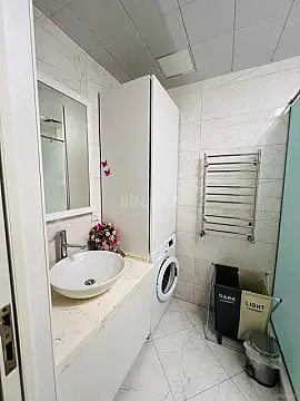 Satılır 3 otaqlı mənzil 100 m²