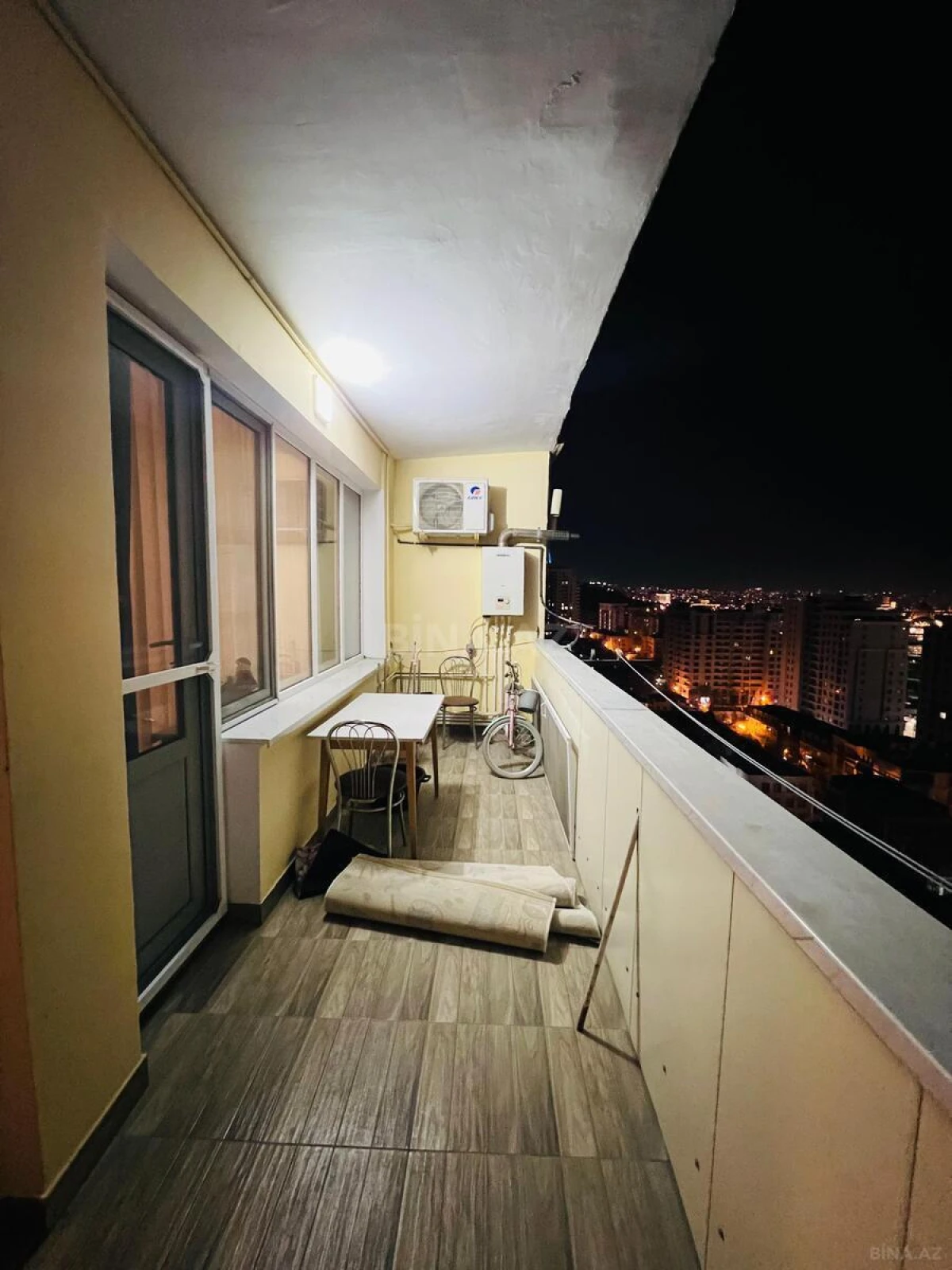 Satılır 3 otaqlı mənzil 100 m²