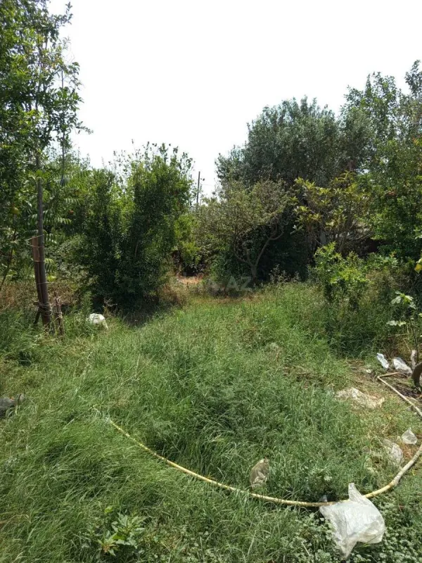 Satılır 1 otaqlı həyət evi 90 m²