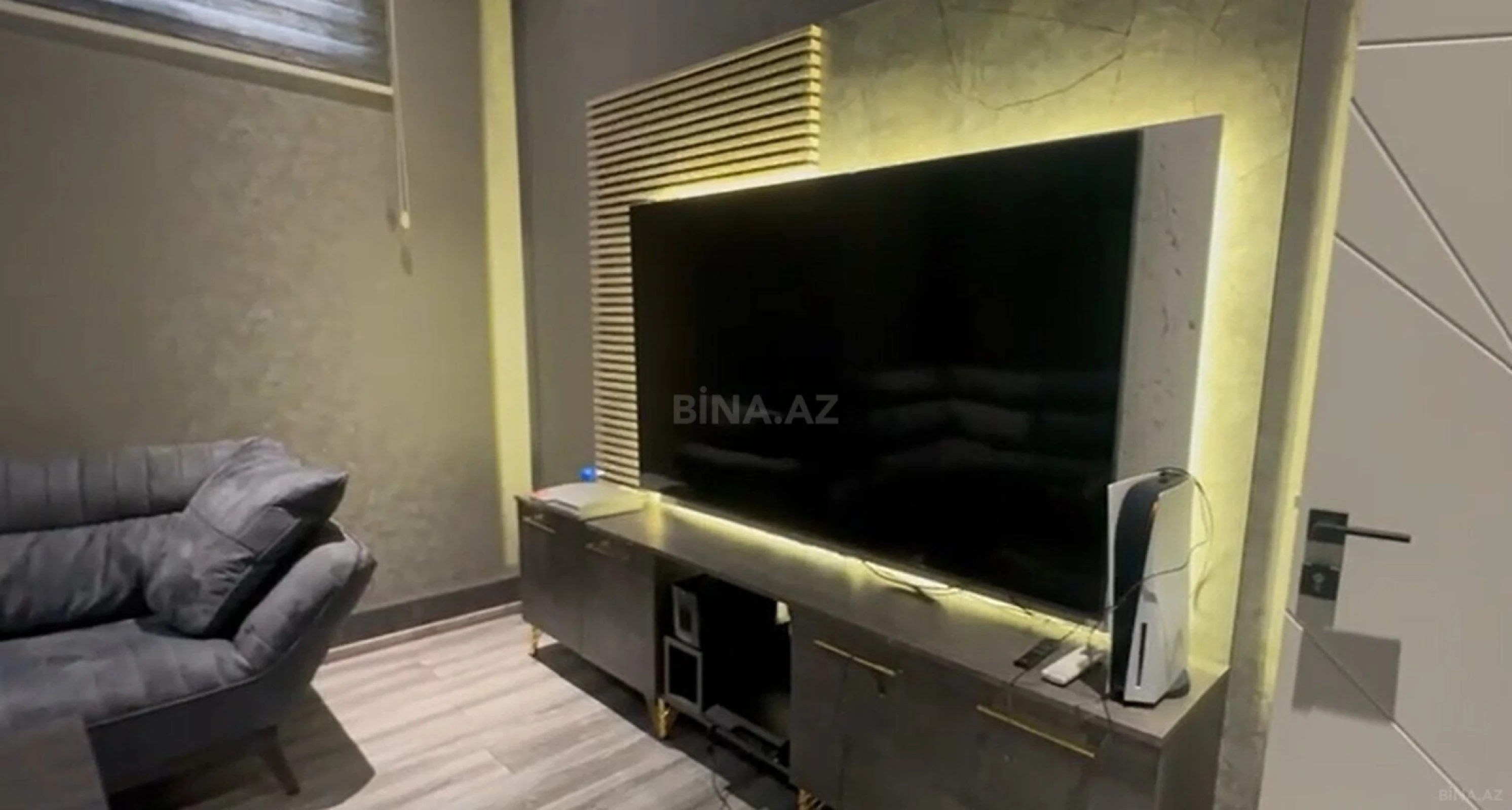 Satılır obyekt 1285 m²