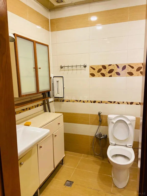 Kirayə verilir 3 otaqlı mənzil 120 m²