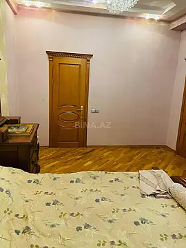 Kirayə verilir 3 otaqlı mənzil 120 m²
