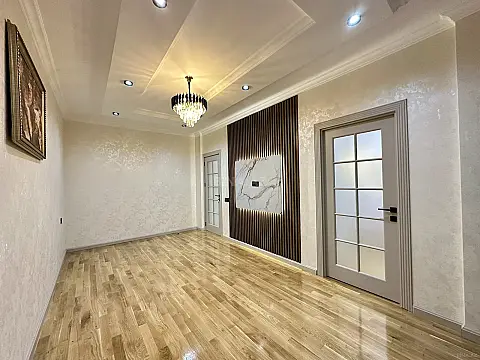 Satılır 3 otaqlı mənzil 74.5 m²
