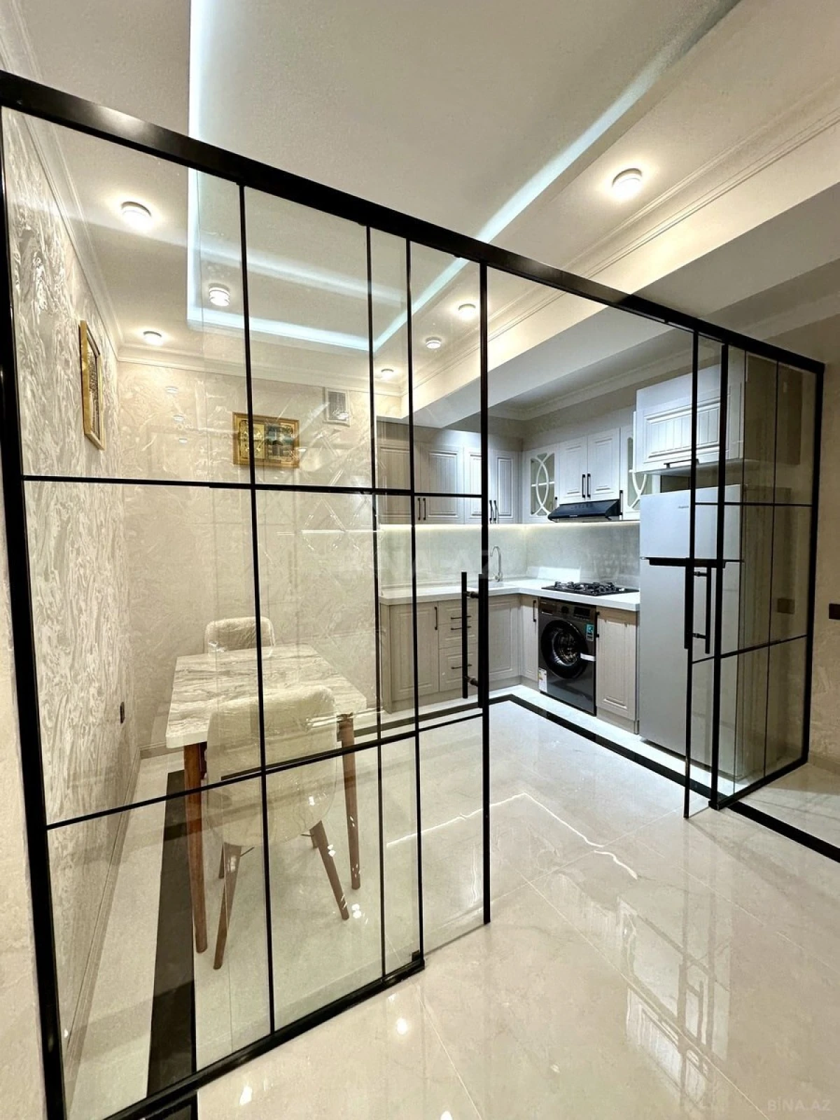 Satılır 3 otaqlı mənzil 74.5 m²