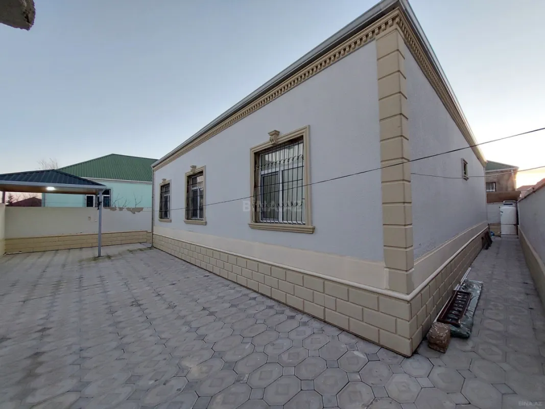Satılır 4 otaqlı həyət evi 124 m²