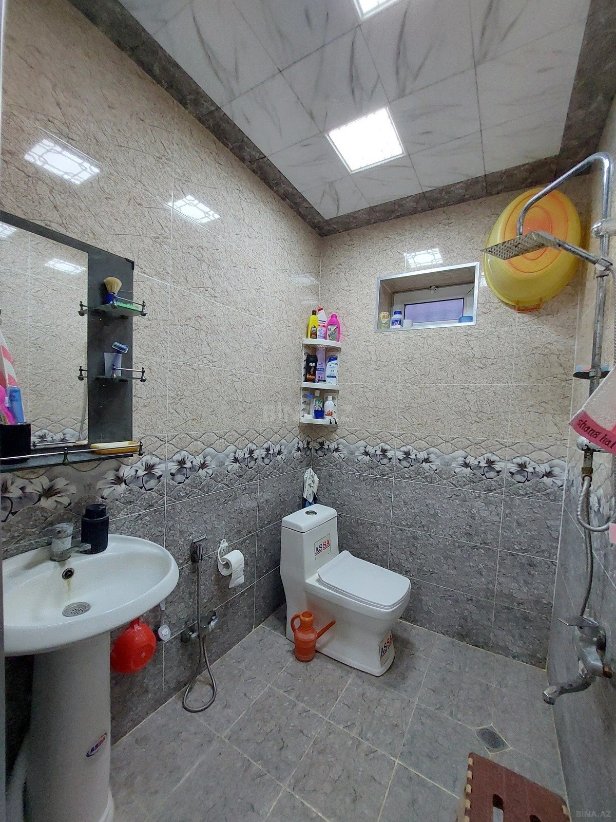 Satılır 4 otaqlı həyət evi 124 m²