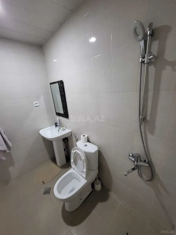 Satılır 2 otaqlı mənzil 65 m²