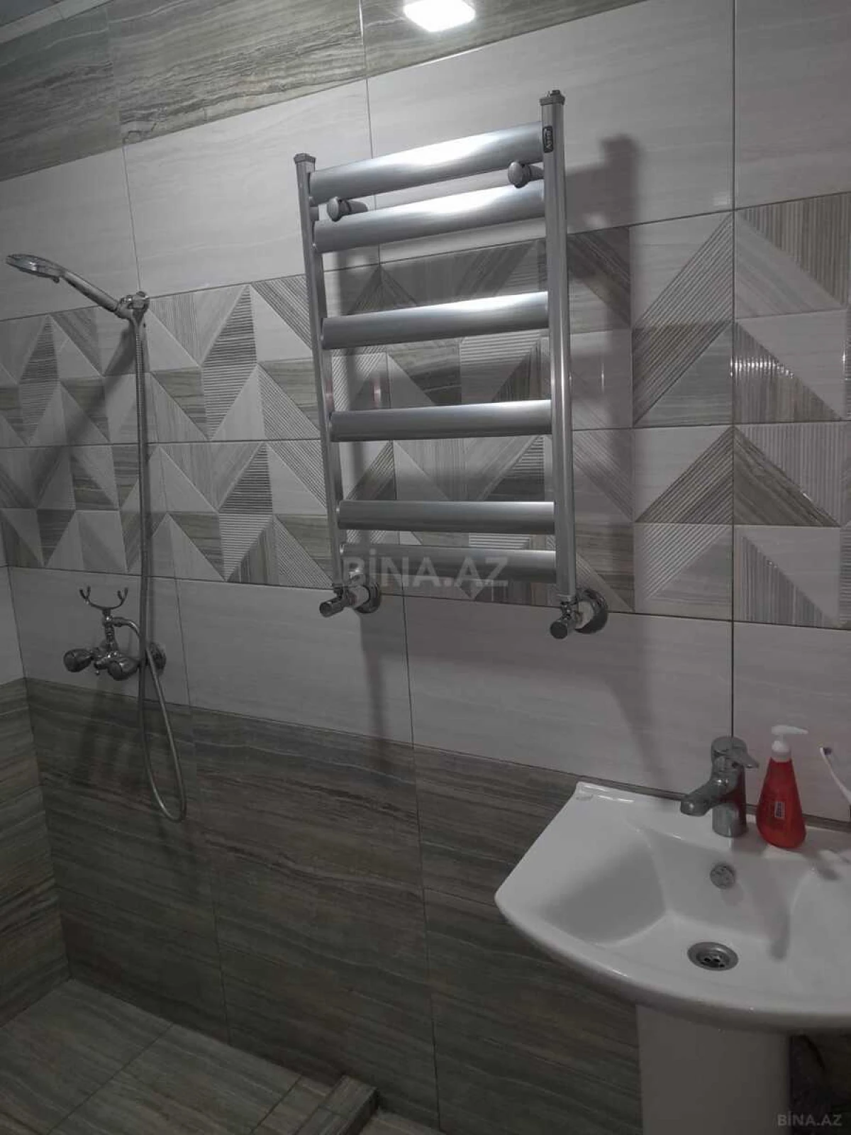 Satılır 4 otaqlı həyət evi 110 m²