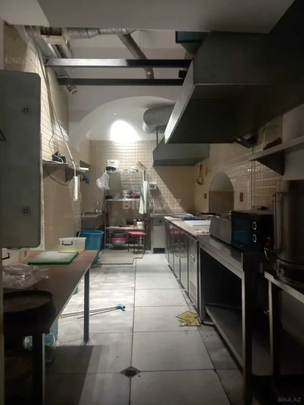 Kirayə verilir obyekt 90 m²