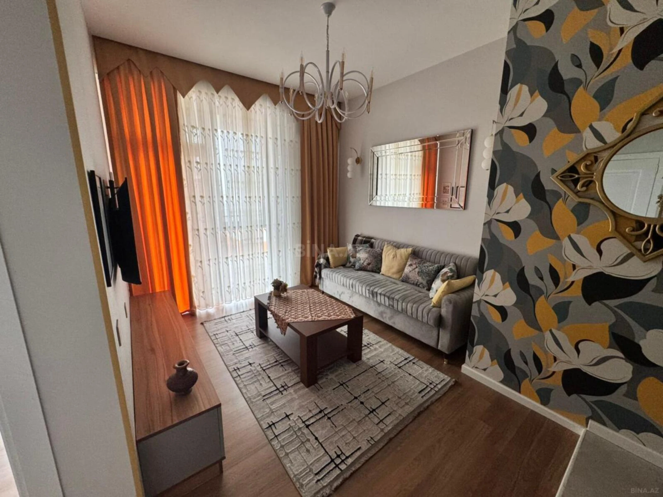 Satılır 2 otaqlı mənzil 55 m²