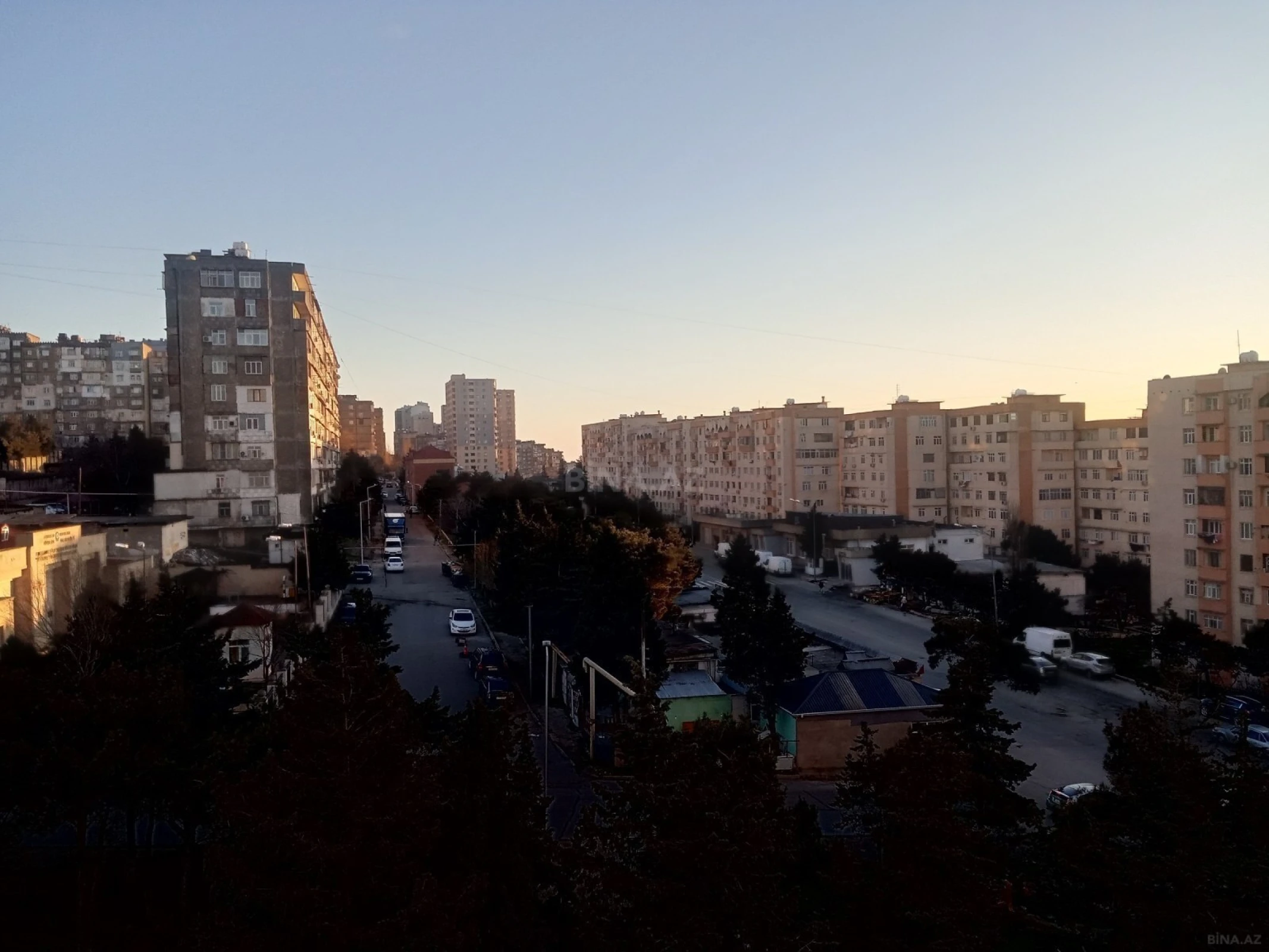 Satılır 1 otaqlı mənzil 66.5 m²