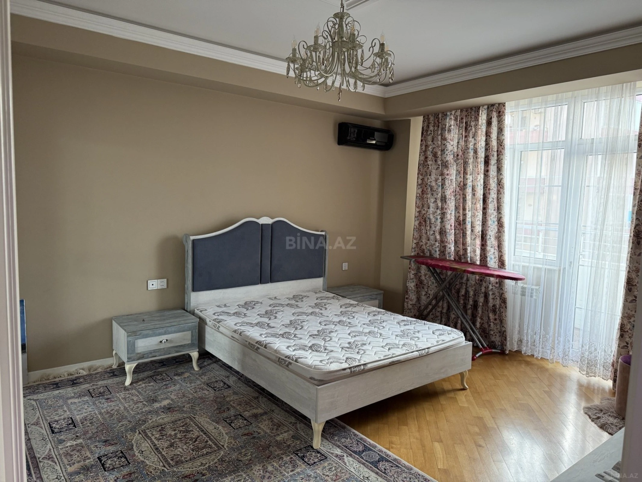 Kirayə verilir 1 otaqlı mənzil 70 m²