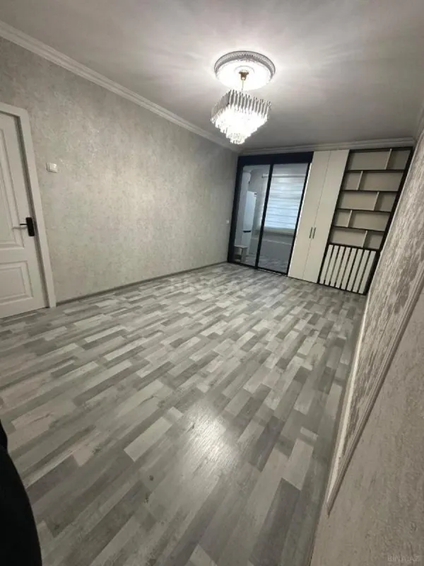 Satılır 2 otaqlı mənzil 45 m²