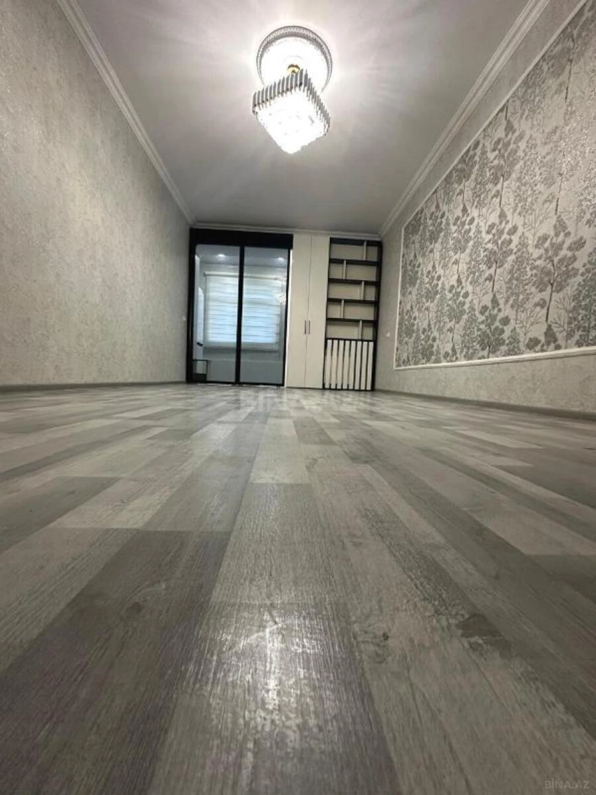 Satılır 2 otaqlı mənzil 45 m²