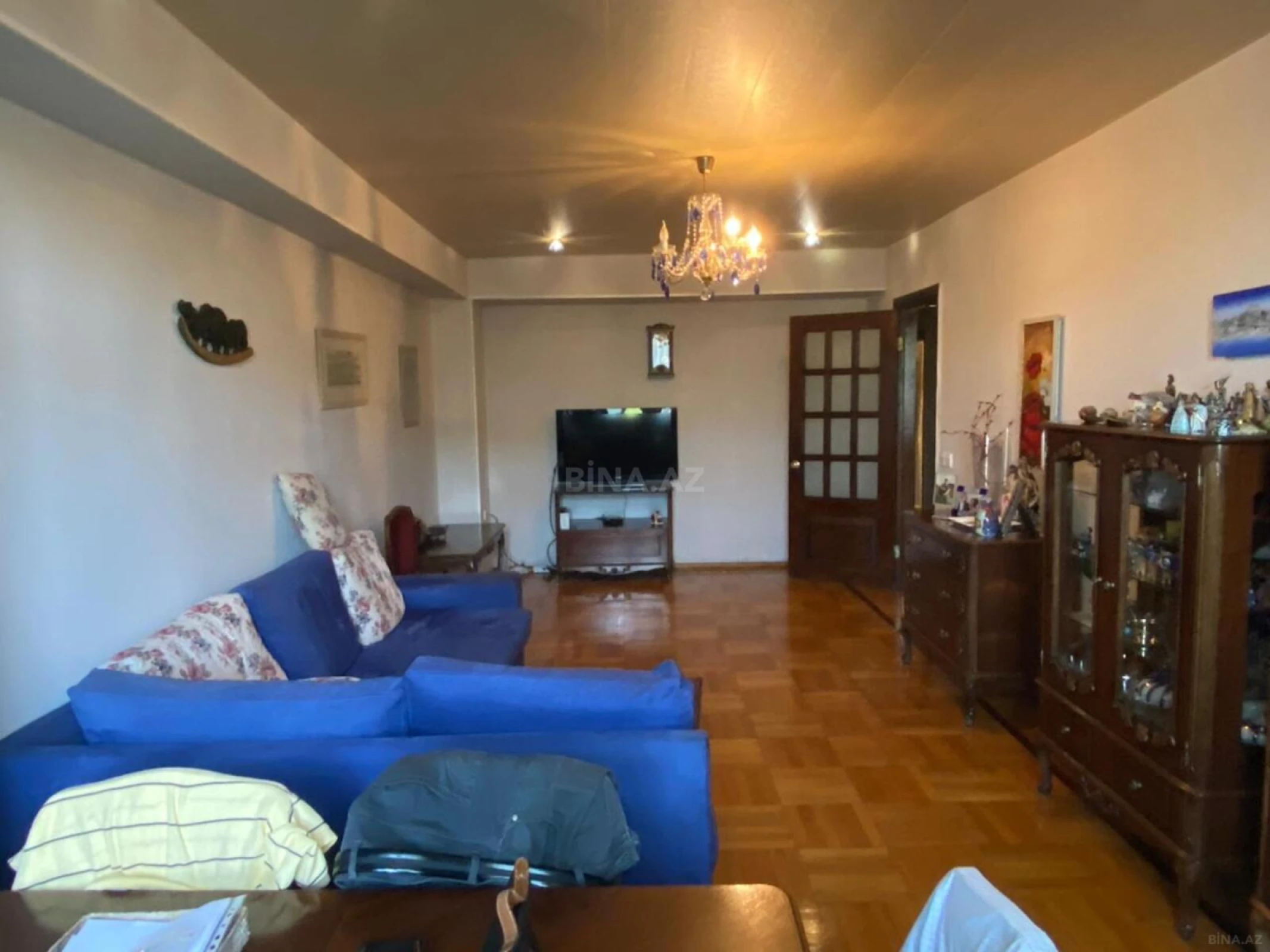 Satılır 3 otaqlı mənzil 138 m²