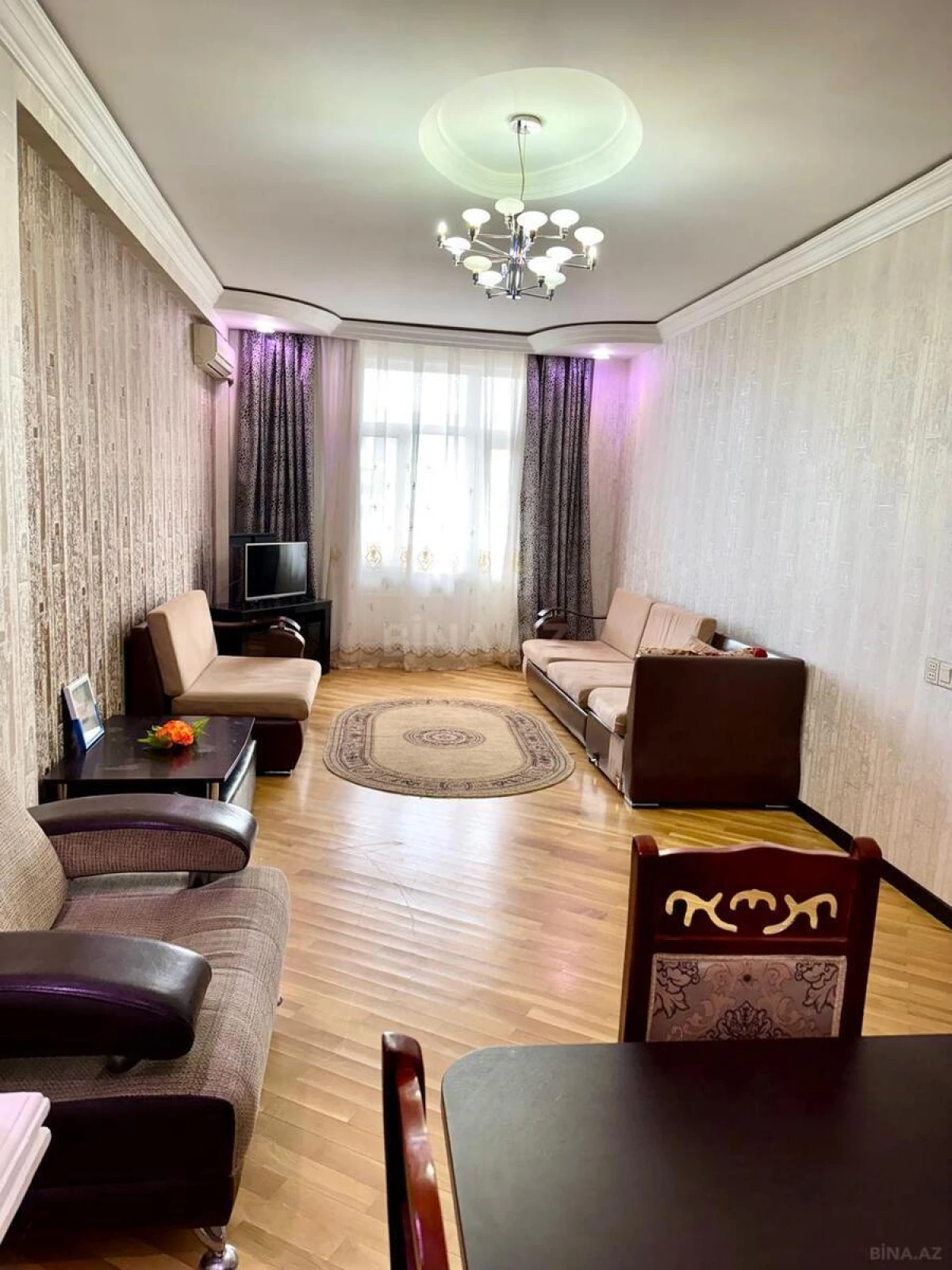Satılır 3 otaqlı mənzil 125 m²