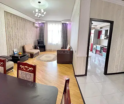 Satılır 3 otaqlı mənzil 125 m²
