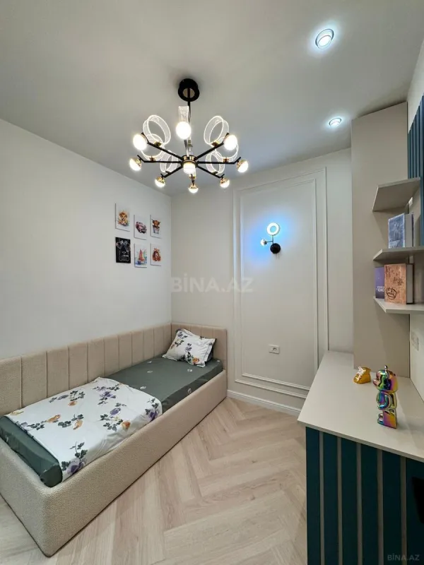 Satılır 3 otaqlı mənzil 92 m²