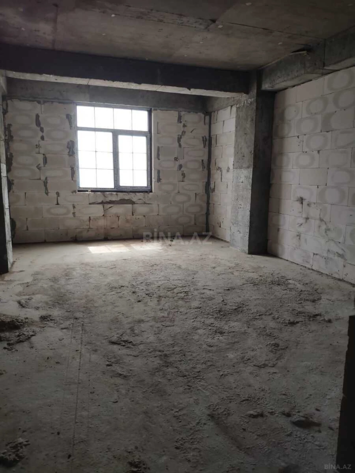 Satılır 2 otaqlı mənzil 67.8 m²