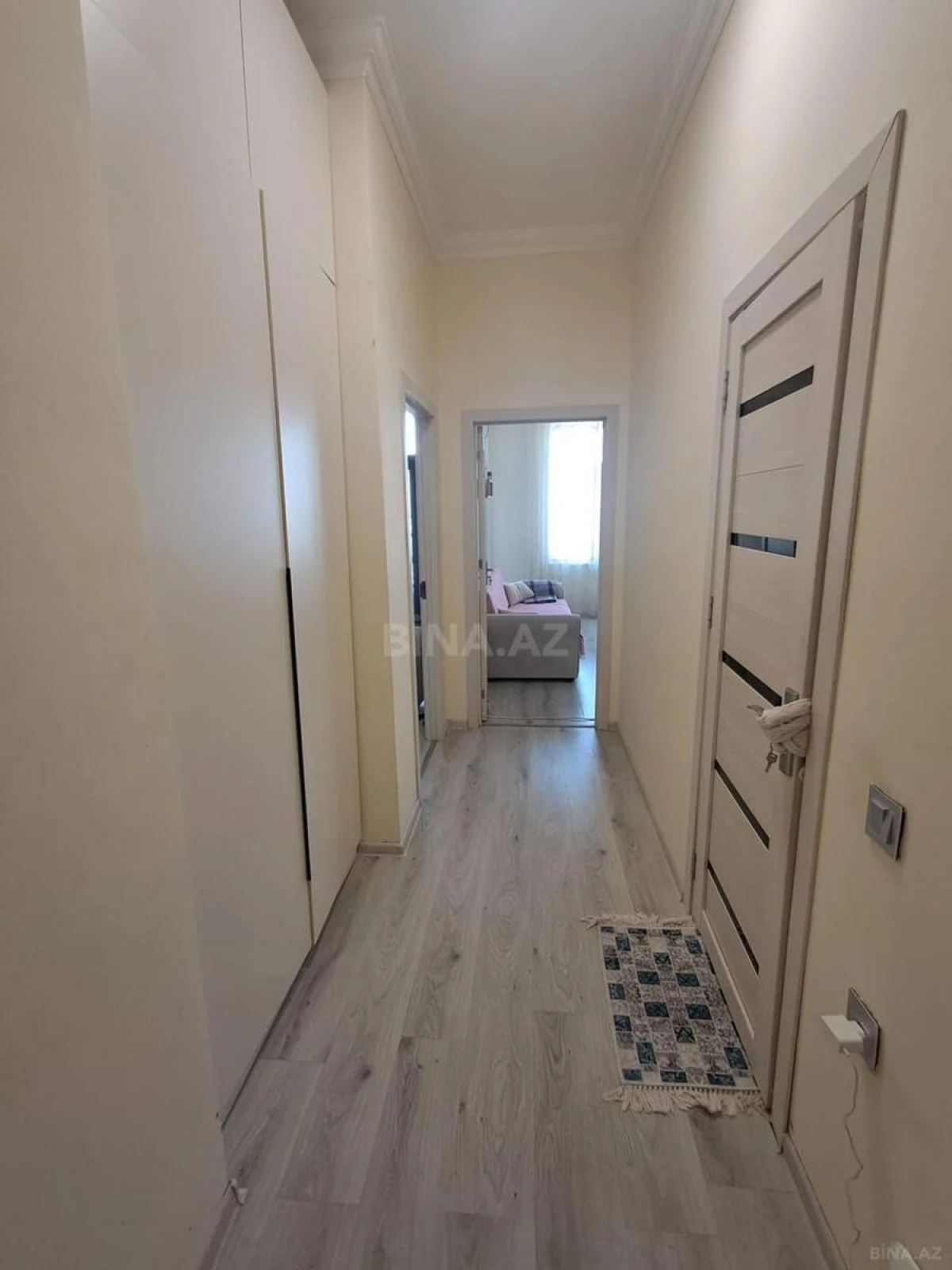 Kirayə verilir 2 otaqlı mənzil 50 m²