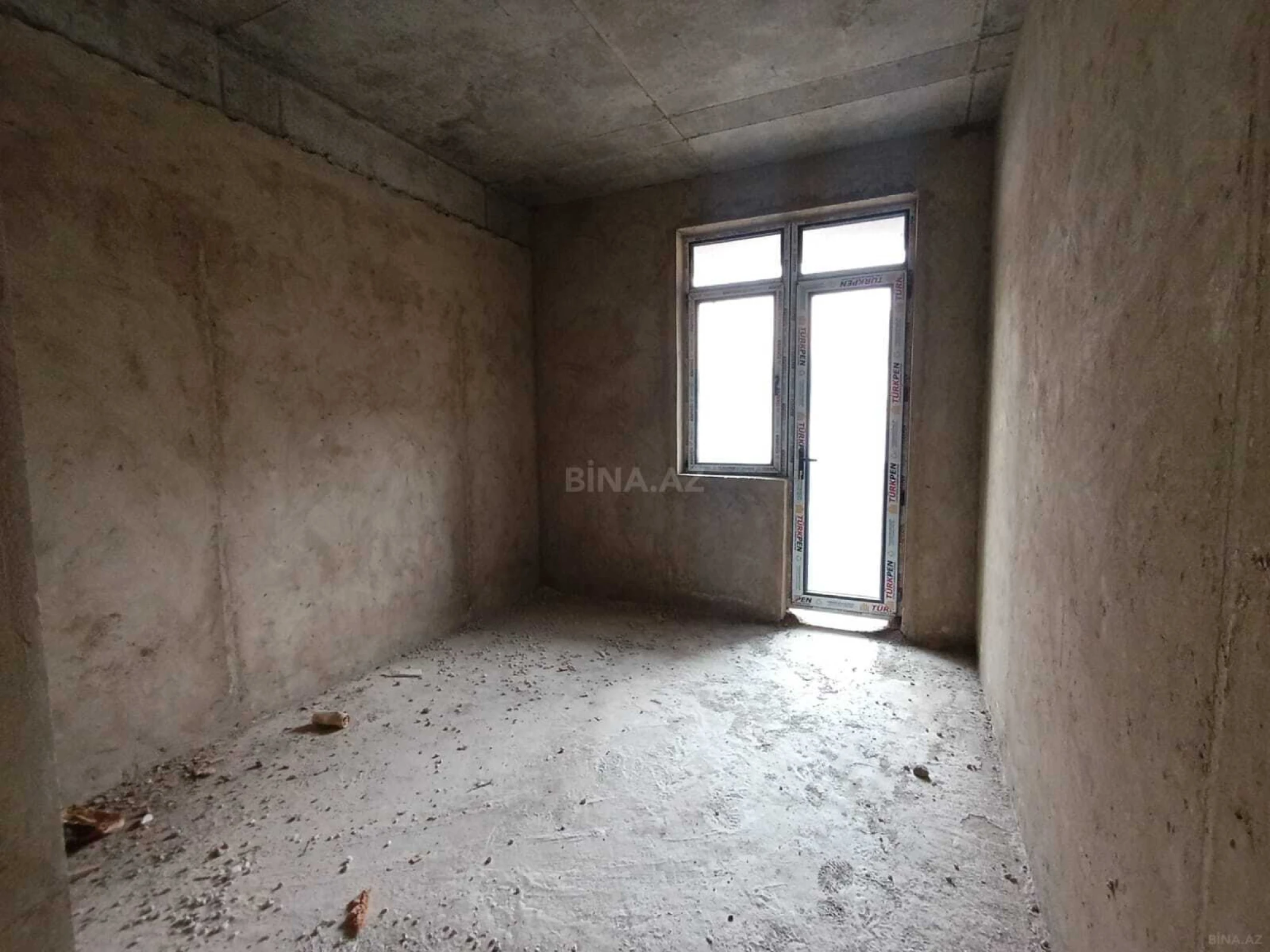 Satılır 2 otaqlı mənzil 73 m²