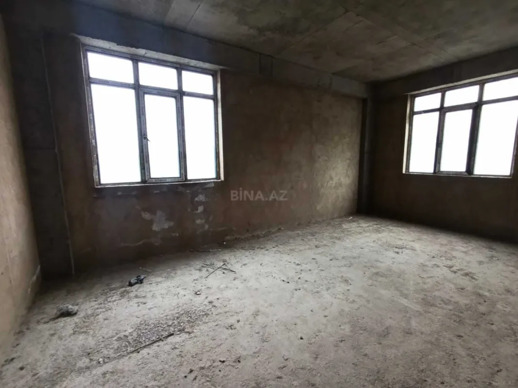 Satılır 2 otaqlı mənzil 73 m²