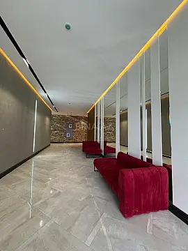 Satılır 3 otaqlı mənzil 110 m²