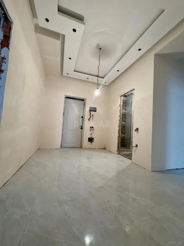 Satılır 3 otaqlı mənzil 110 m²