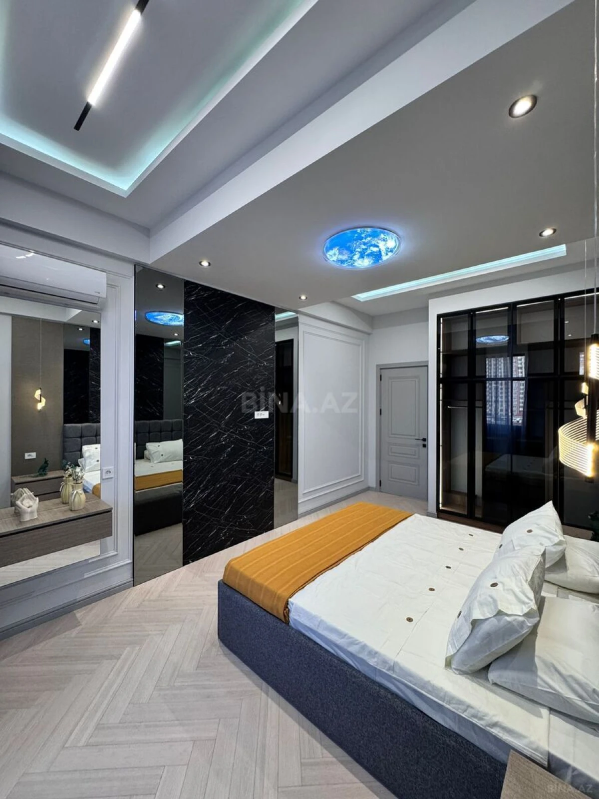 Satılır 3 otaqlı mənzil 125 m²