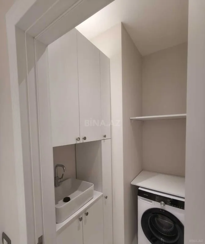 Kirayə verilir 3 otaqlı mənzil 120 m²