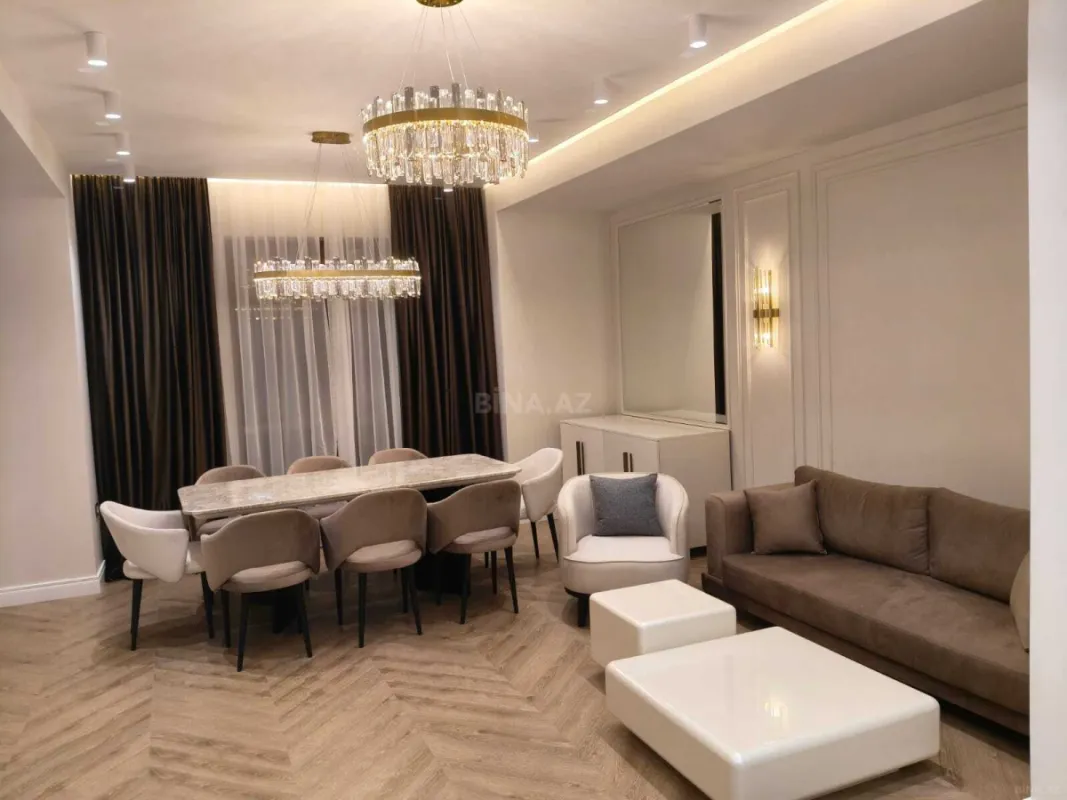 Kirayə verilir 3 otaqlı mənzil 120 m²