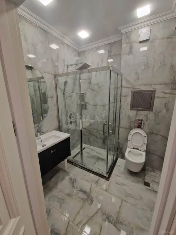 Satılır 3 otaqlı mənzil 110 m²