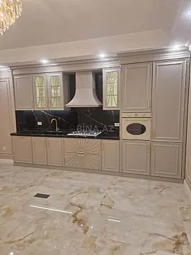 Satılır 3 otaqlı mənzil 110 m²