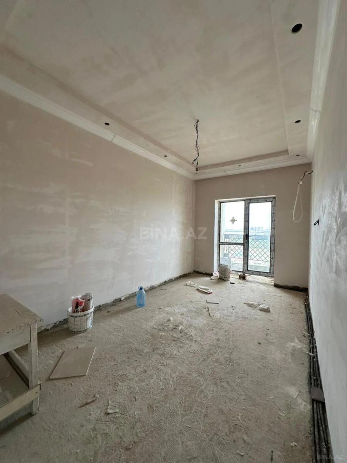 Satılır 2 otaqlı mənzil 58 m²
