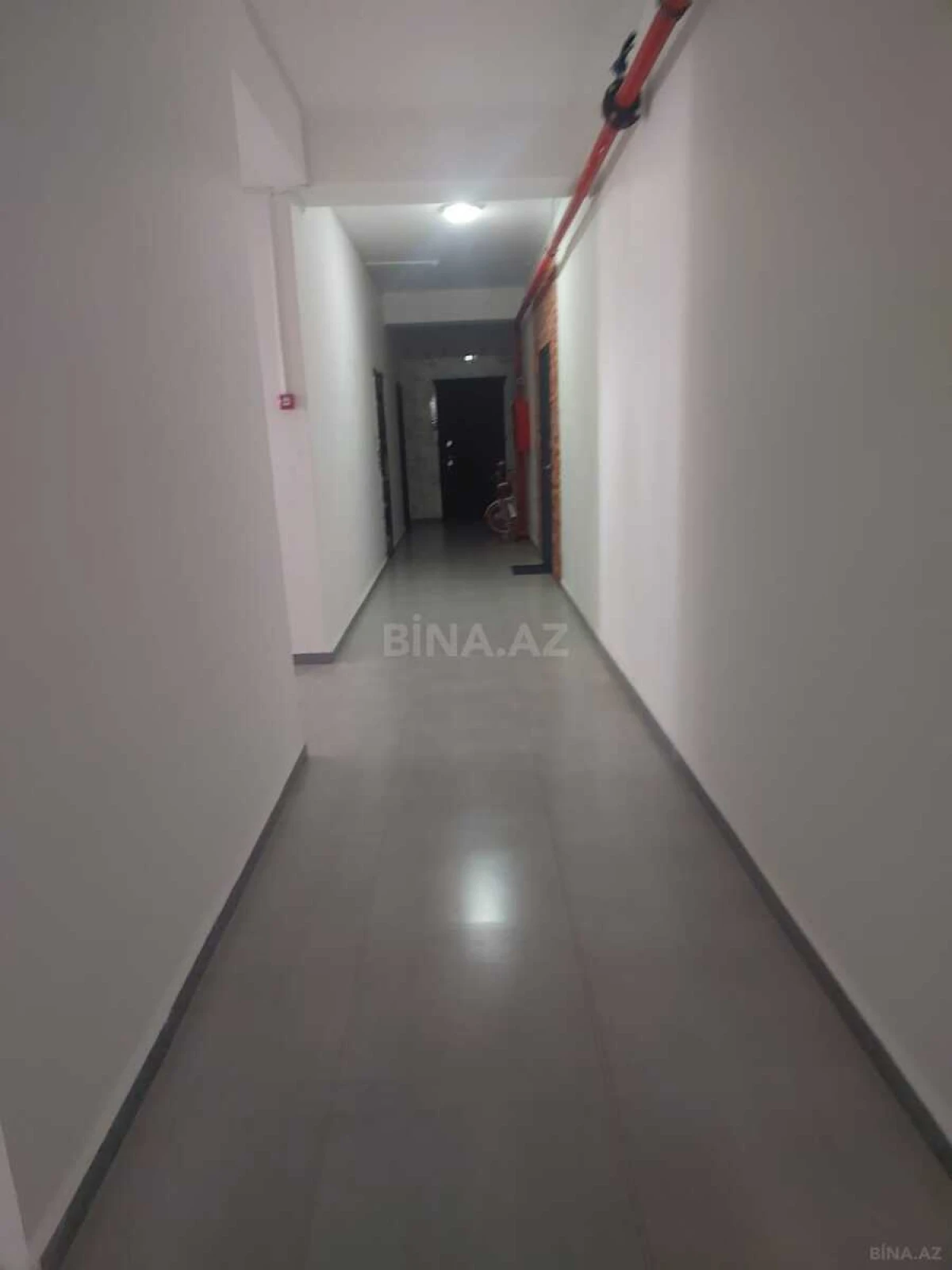 Satılır 2 otaqlı mənzil 95 m²