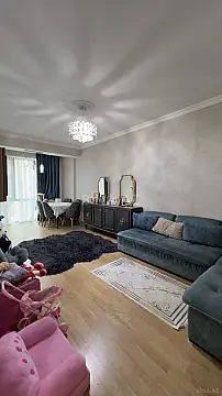 Satılır 2 otaqlı mənzil 82 m²