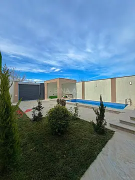 Satılır 4 otaqlı həyət evi 160 m²