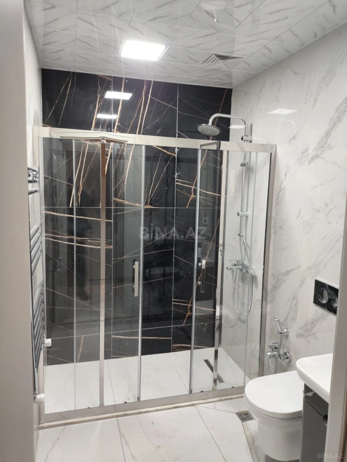 Satılır 2 otaqlı mənzil 61 m²