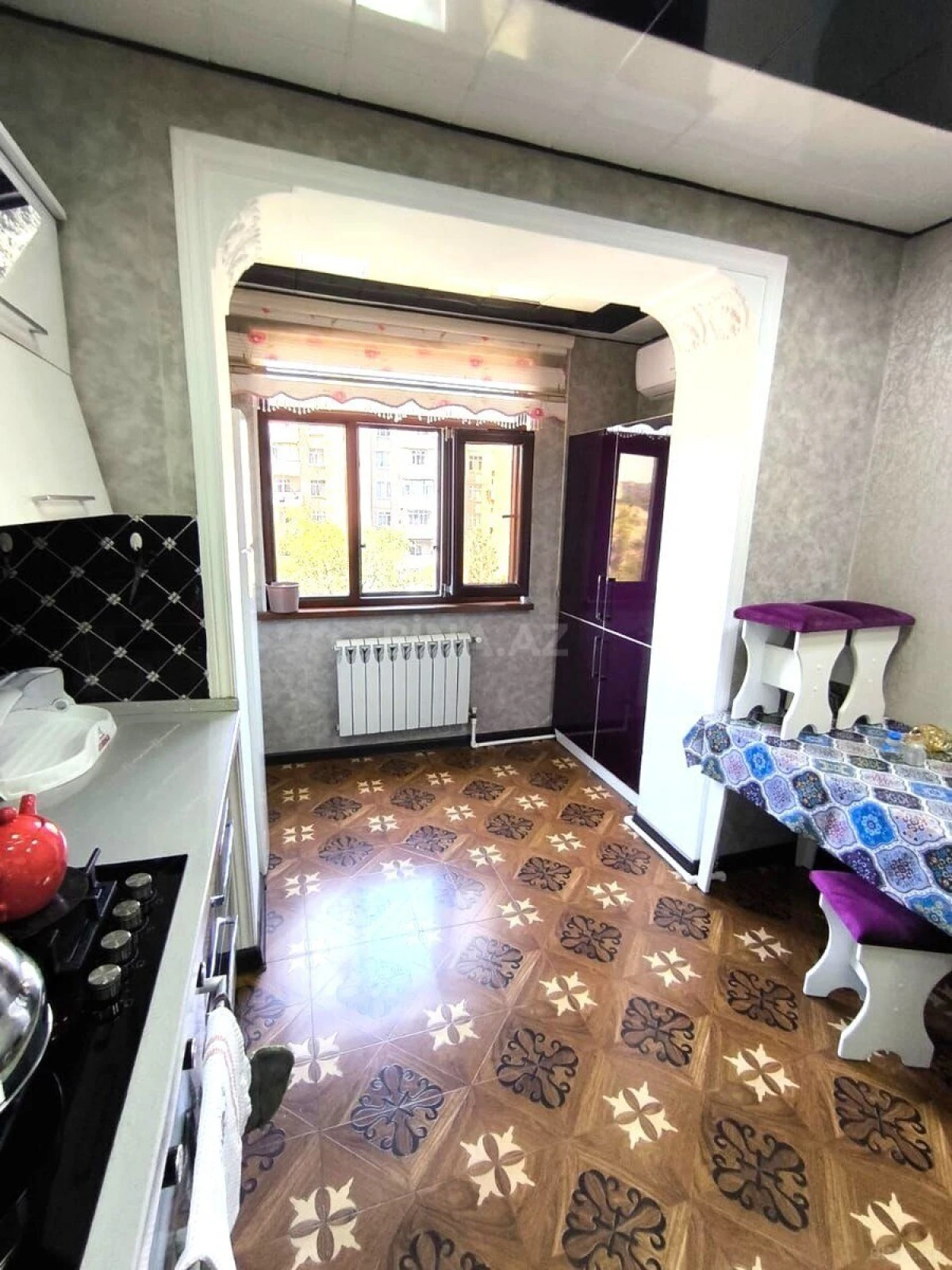 Kirayə verilir 4 otaqlı mənzil 115 m²