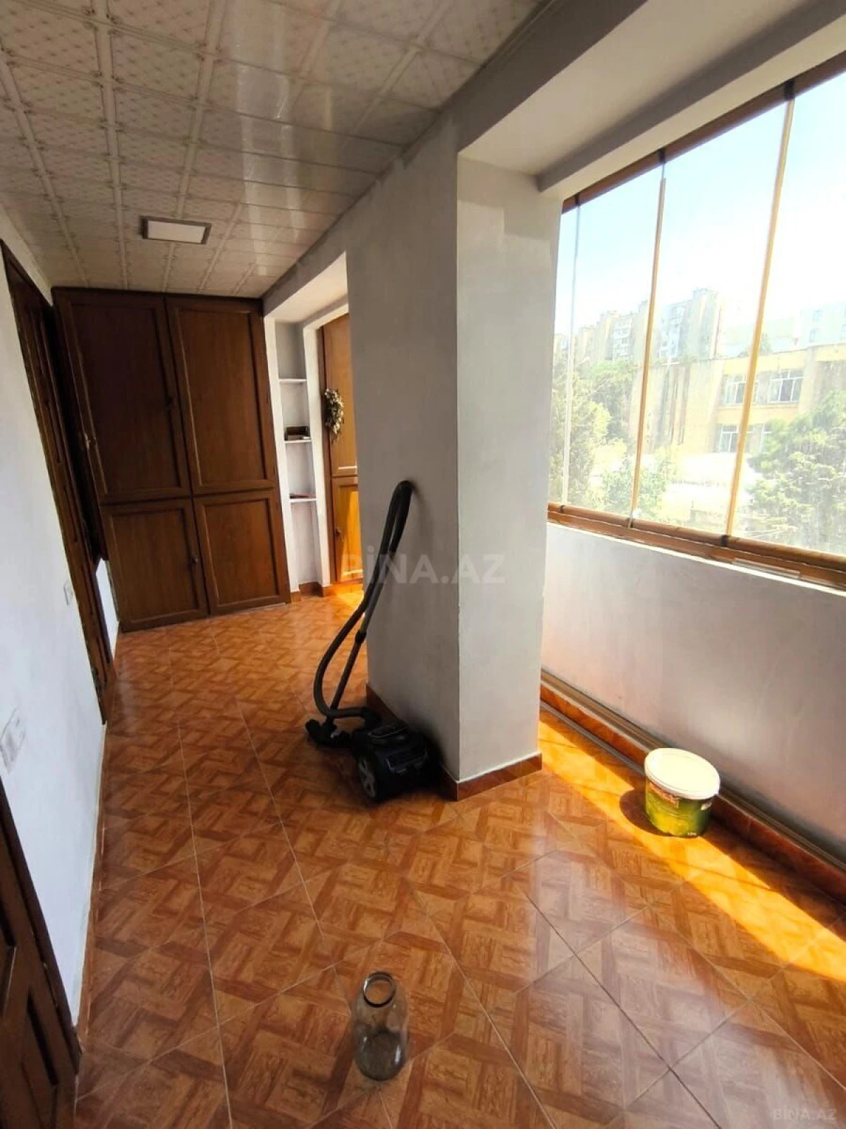 Kirayə verilir 4 otaqlı mənzil 115 m²