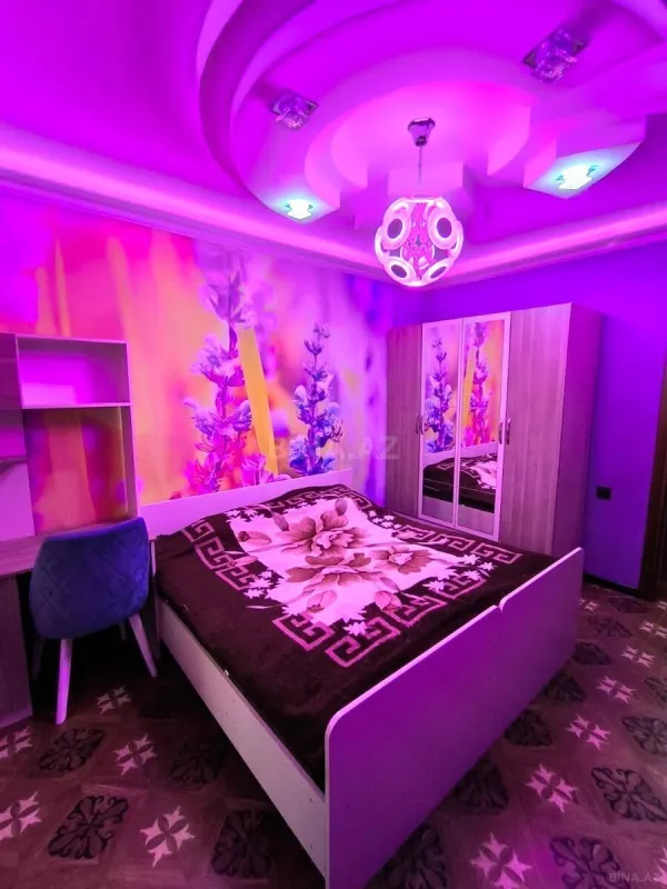 Kirayə verilir 4 otaqlı mənzil 115 m²