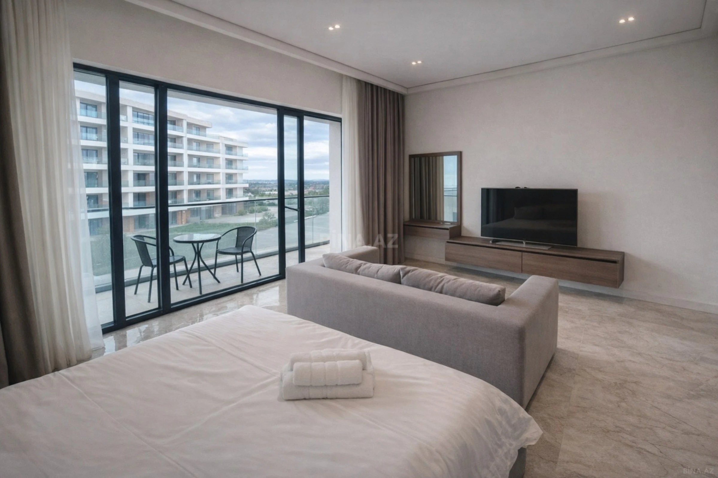 Satılır 2 otaqlı mənzil 60 m²